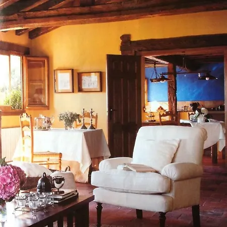 Casa Rota Arahuetes